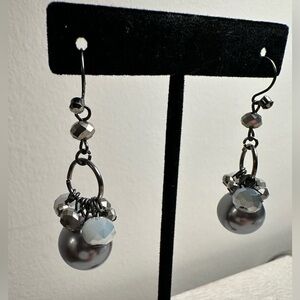 Faceted Bead & Faux Pearl Drop Earrings Gunmetal Gray & Silver Tone Dangle